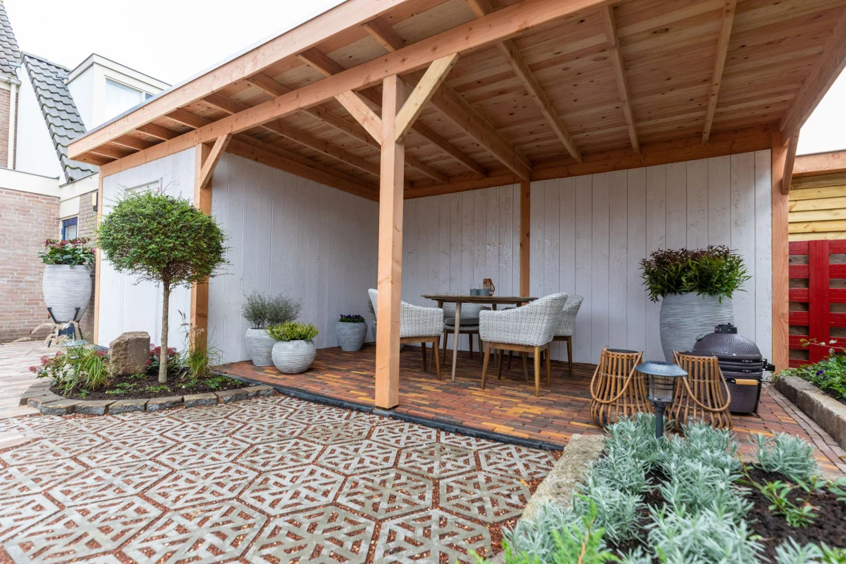 Douglas overkapping, 900 x 300, met schuur en achterwand, Westwood Comfort - Afbeelding 3